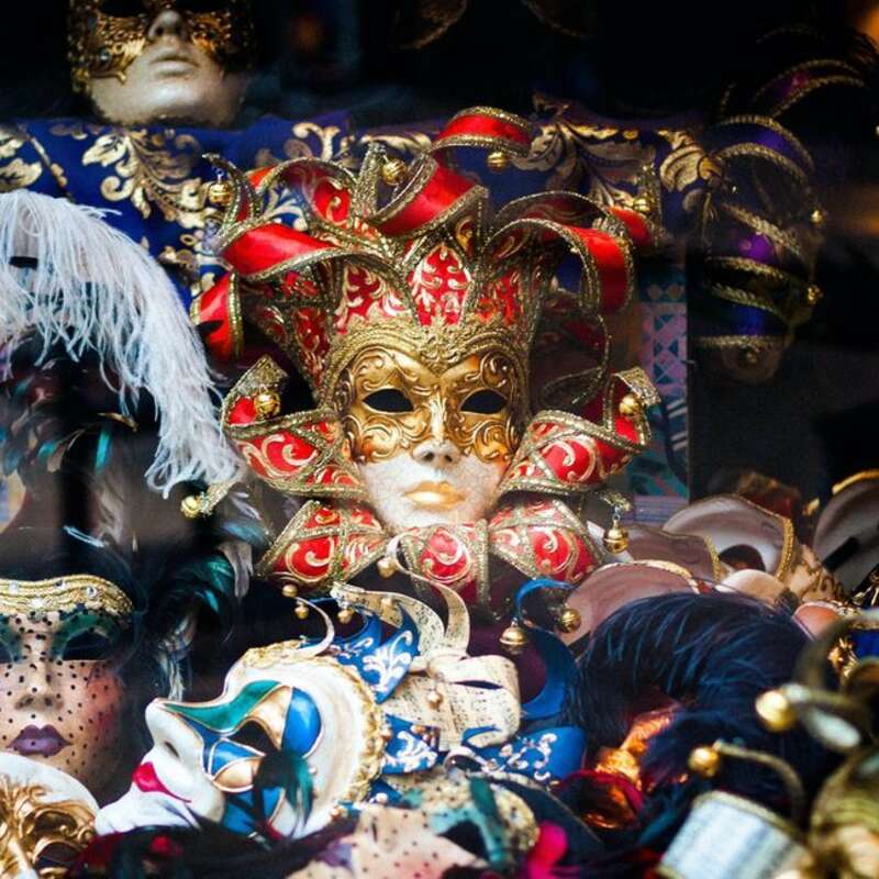 Afghanistan - Un ballo in maschera 