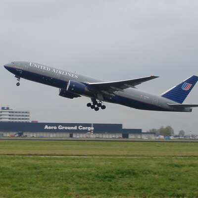Airlines & Airport Services