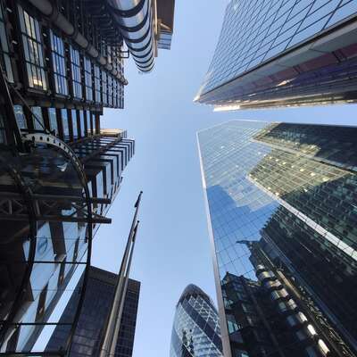 30 Large International (non-US)  Finance Companies